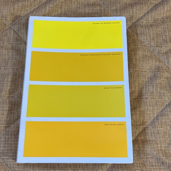 Colors For Modern Fashion: drawing fashion with colored markers - colour - Picture 3 of 5